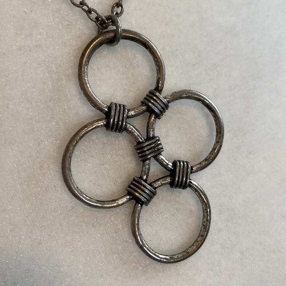 American Eagle Silver Bohemian Grunge Circle Loop Rocker Goth Necklace Vintage - Picture 4 of 9